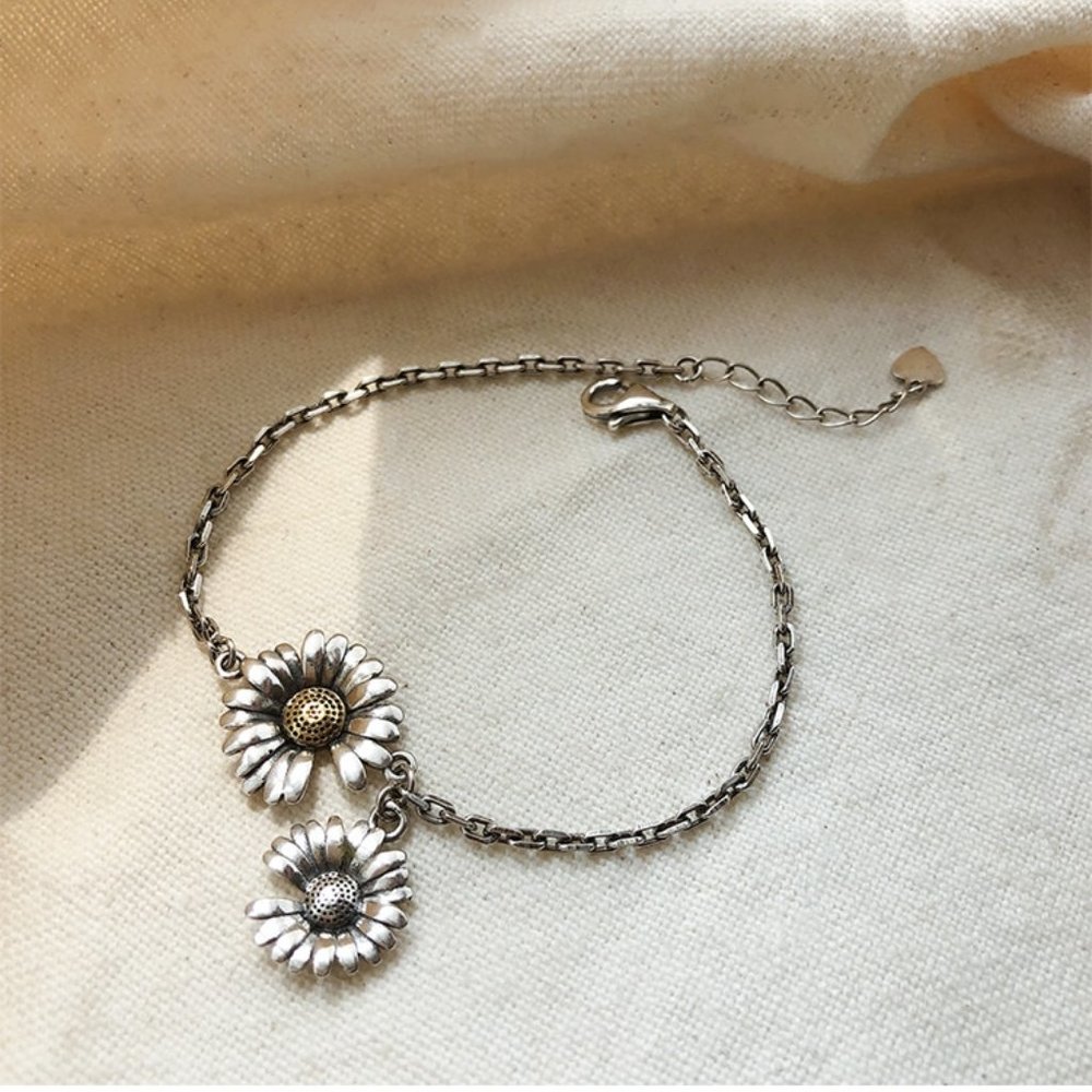 *925 Sterling Silver Vintage Sunflower Bracelet - Picture 5 of 10